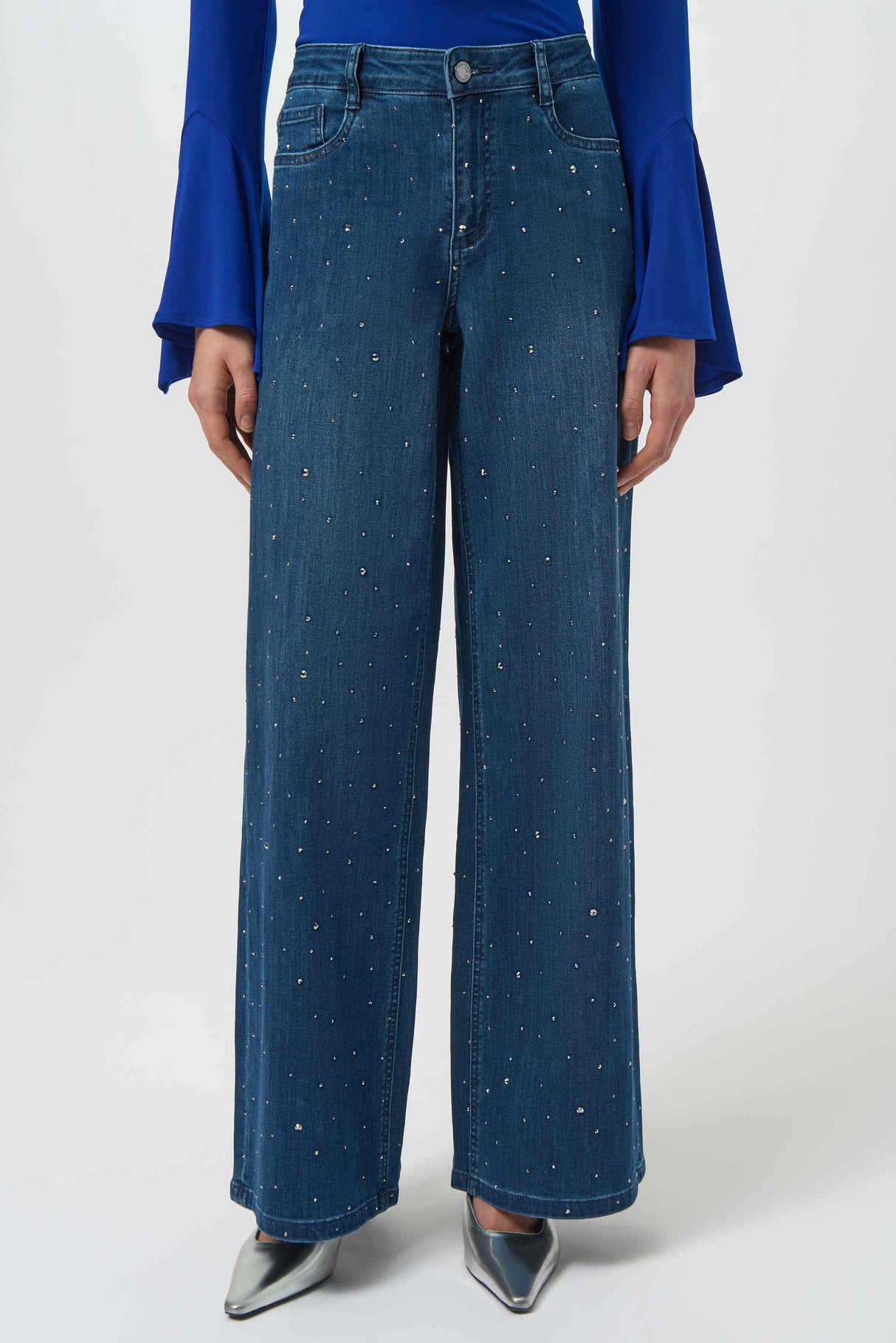 JOSEPH RIBKOFF, 254921, Classic Wide Leg Jeans with Rhinestones