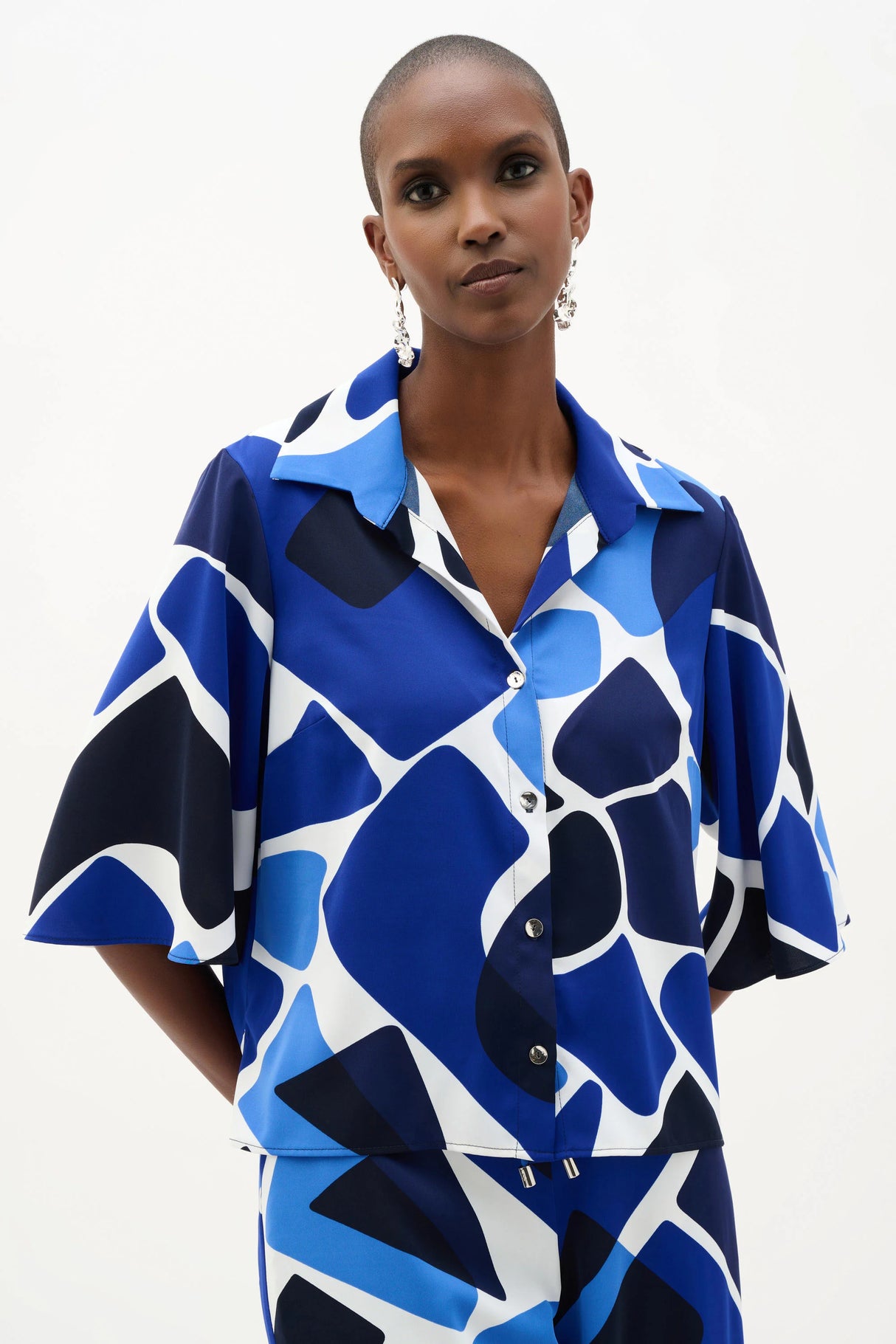 Recycled Woven Geometric Print Straight Blouse 262154