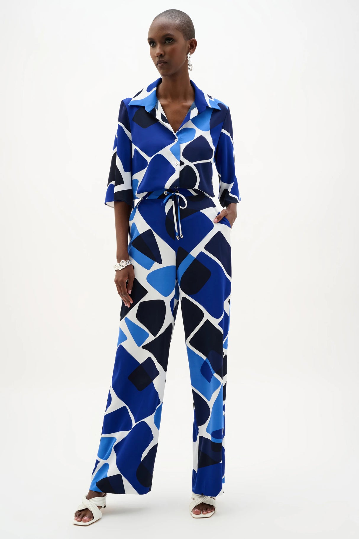 Woven Geometric Wide Leg Pull-On Pants 262155