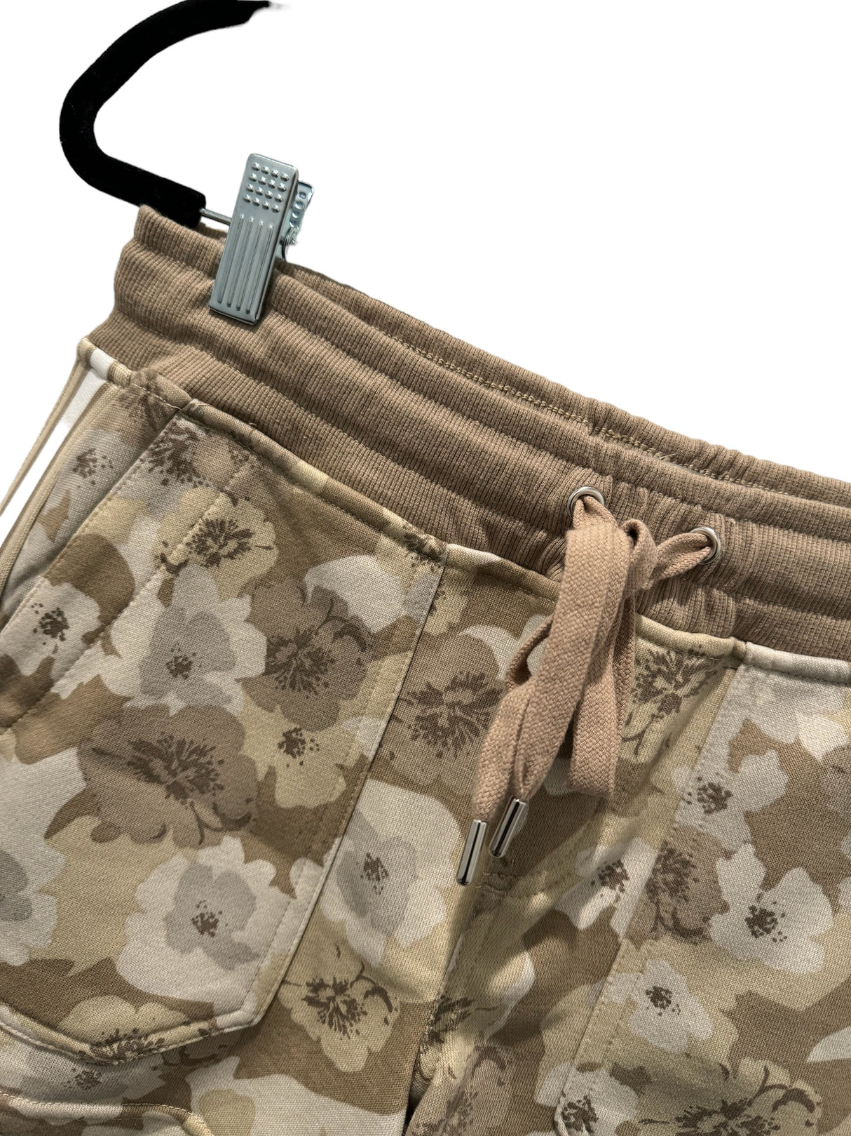 Liverpool LM9212KNP92 Running short