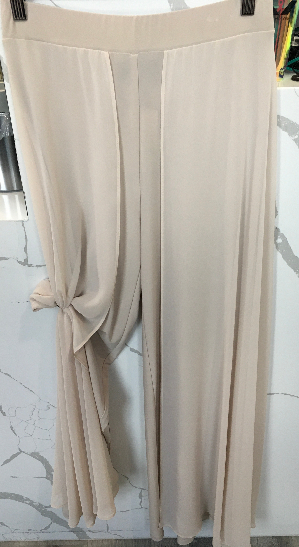 Lyman by Frank Lyman 198256 Champagne color