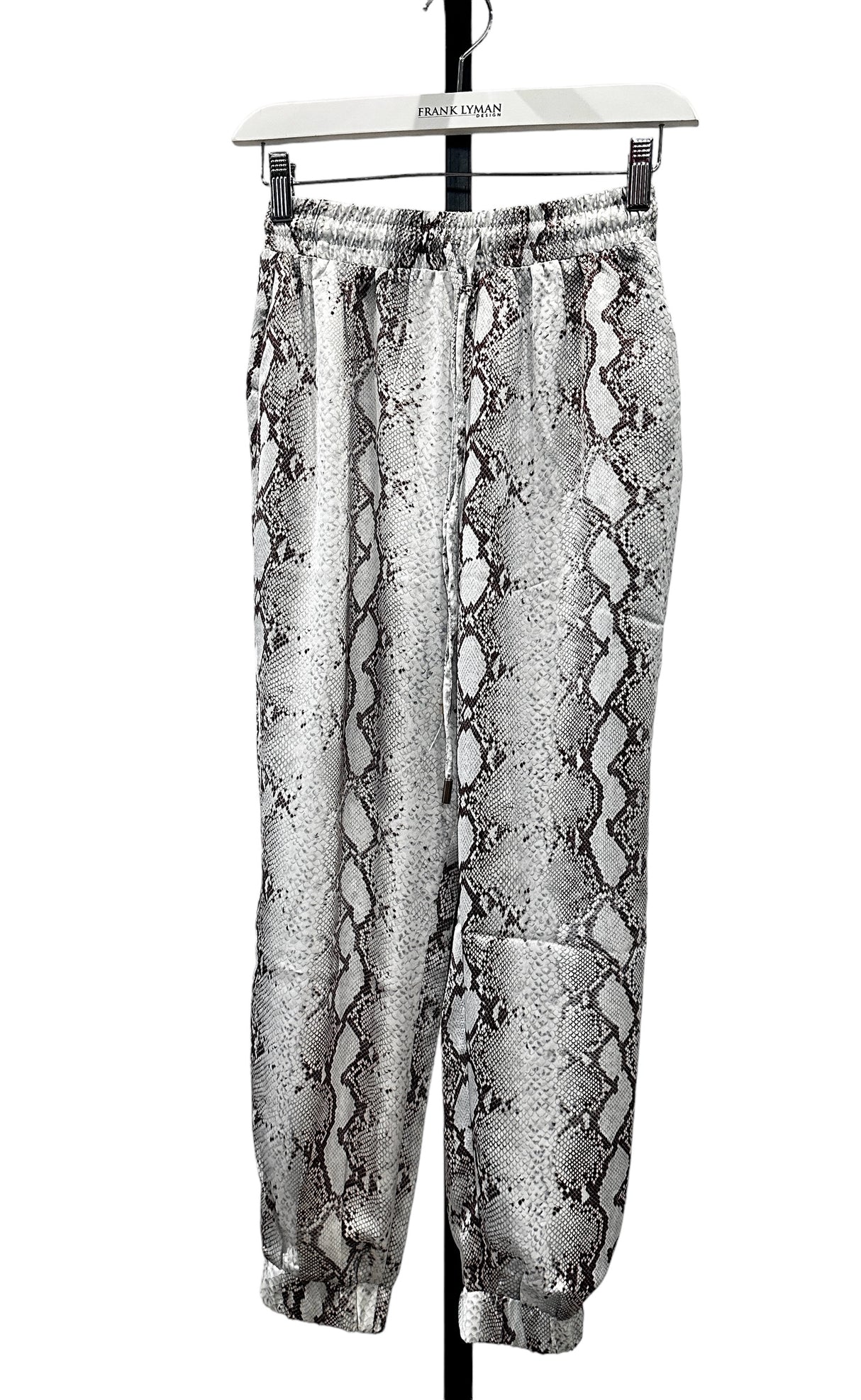 Bishop + Young K4APW1168P