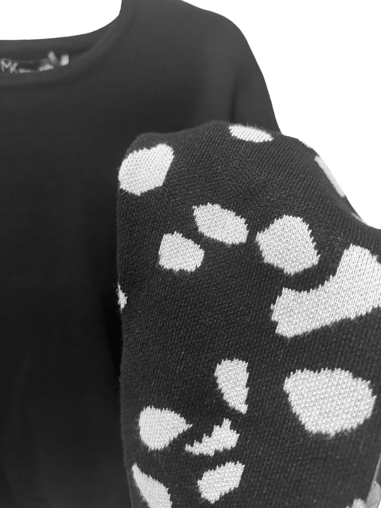 Metric Knits 32050 Black/Combo