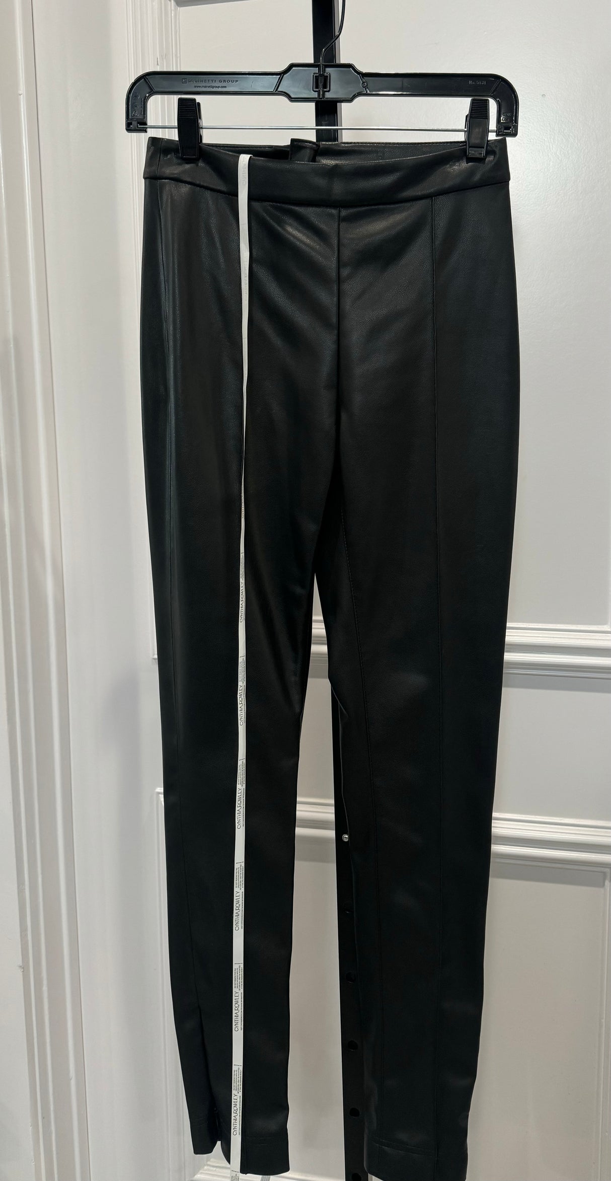 CYNTHIA ROWLEY 22F1PT16PL