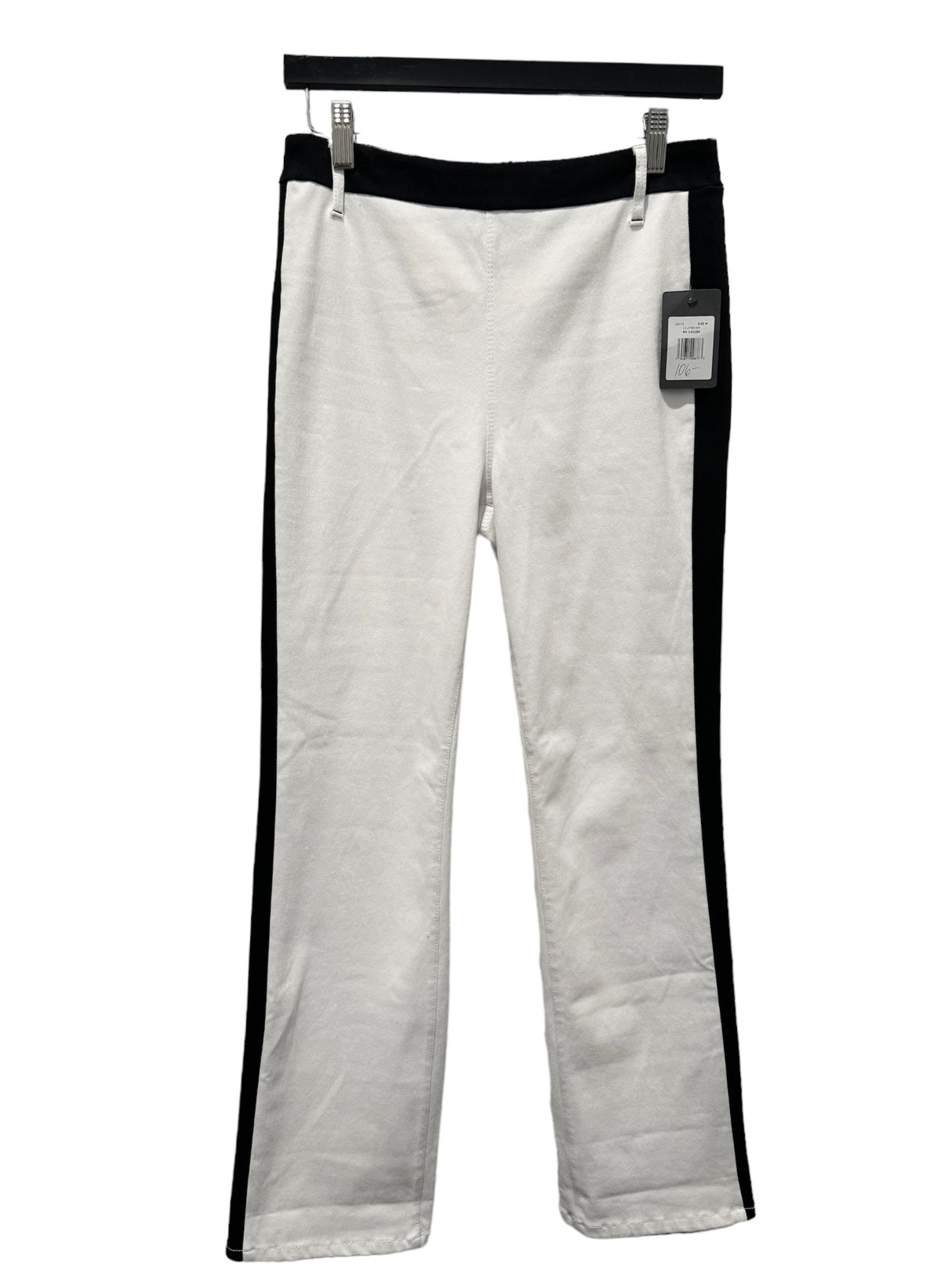 LYSSE’ 12-2790-M9 White/Black