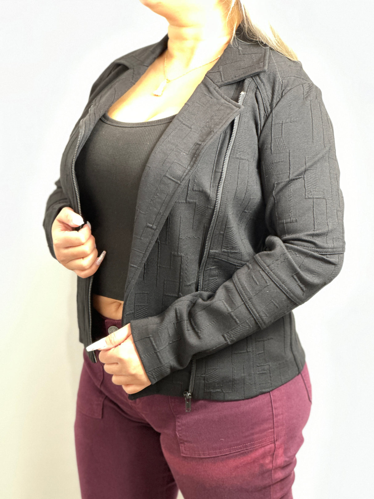 Liverpool, LM1787PV01