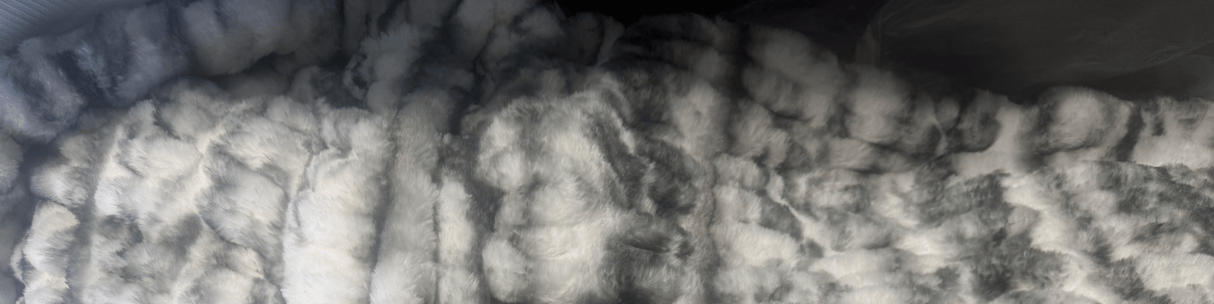 Razz Throw Blankets 40x60