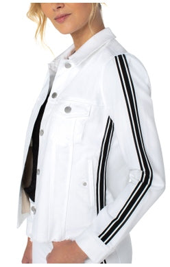 LIVERPOOL CUT OFF TRUCKER W/SPORTS STRIPE IN SPORT WHITE STYLE: LM1900QY-W