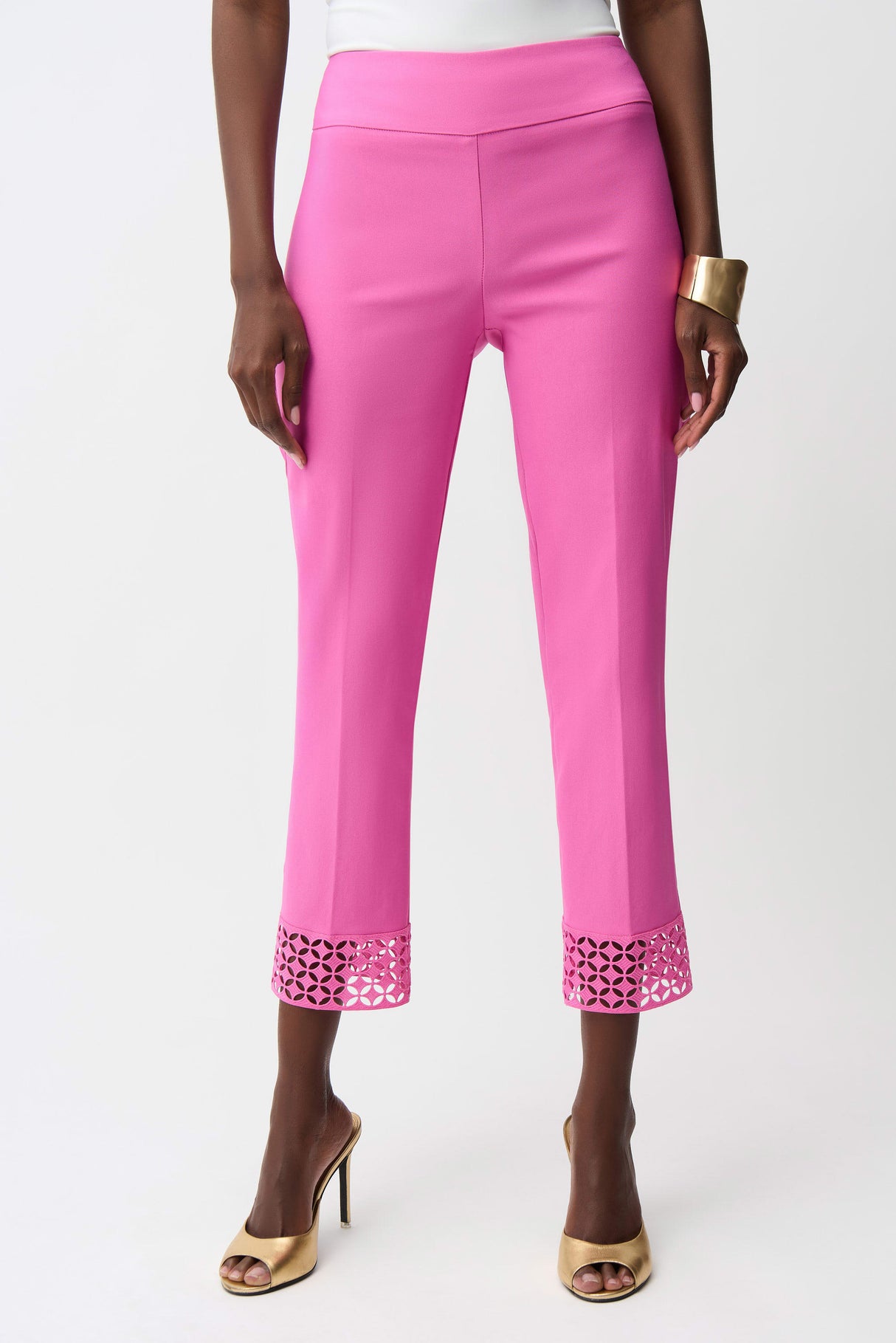 Millennium Pull-On Crop Pants With Guipure Detail 261159