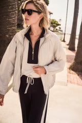 Memory Cocoon Outdoor Jacket With Funnel Collar 261613