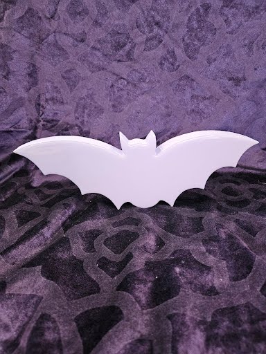 Batt Purple wood Decor 2242