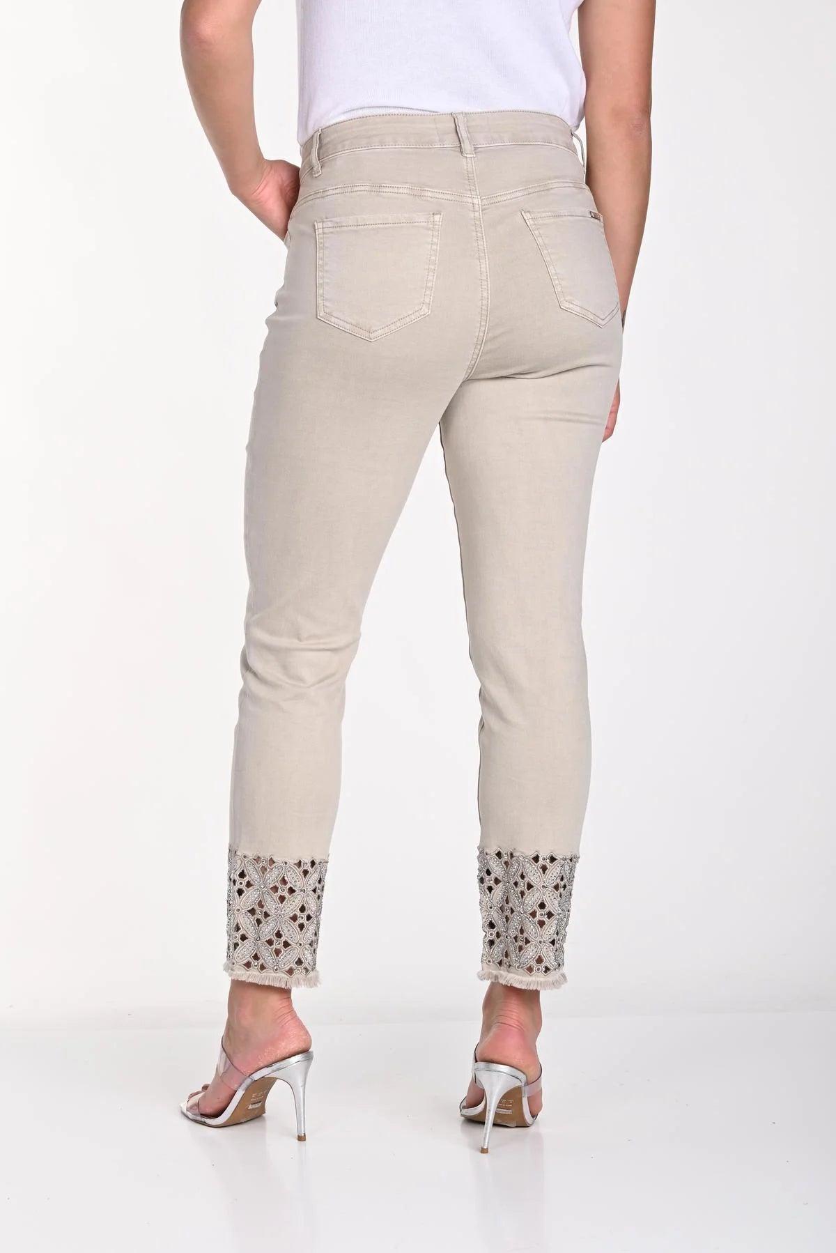 Frank Lyman 241314U Beige Straight Leg Jeans