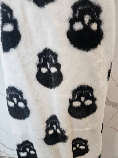 Skull blanket throw 50 x 70
