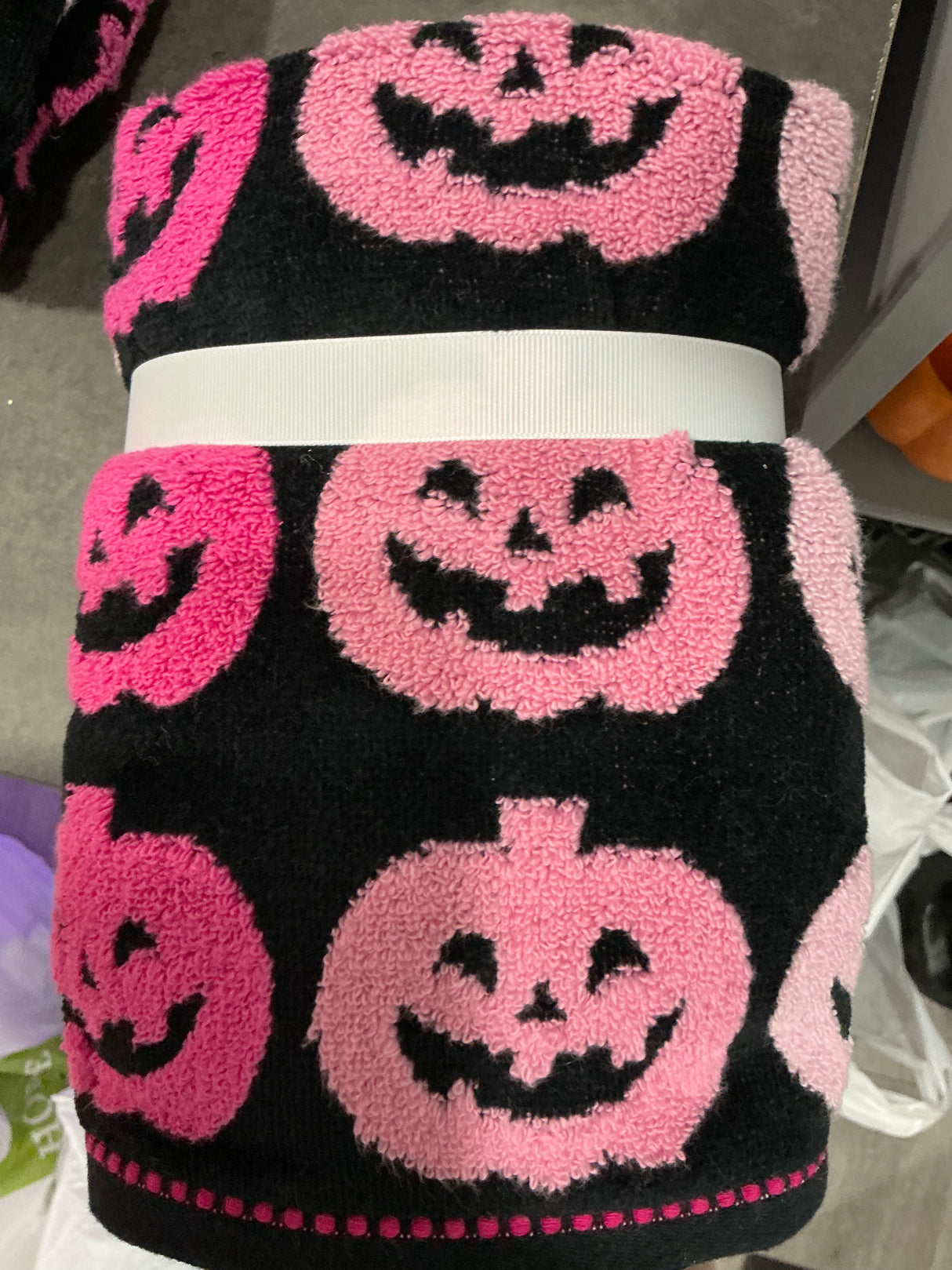 Pink Jack-o-Halloween Hand Towel Set
