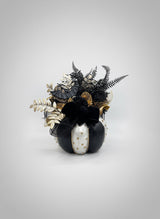 Midnight Luxe Pumpkin Arrangement – Black & Gold Halloween Décor