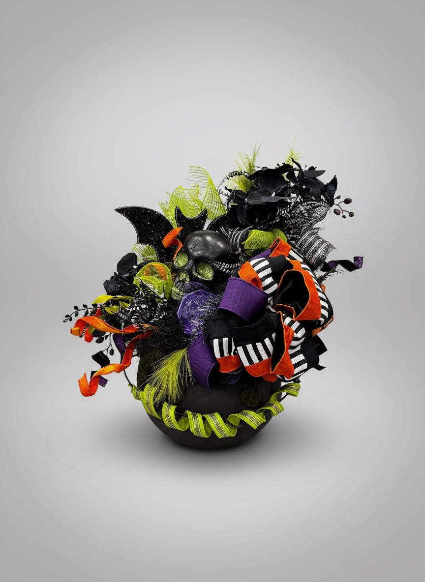 Wicked Skull Cauldron Arrangement – Halloween Centerpiece Décor