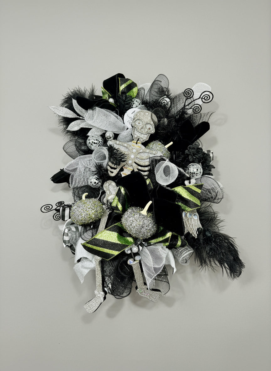 Midnight Sparkle Skeleton Swag – Glam Halloween Wall or Door Décor
